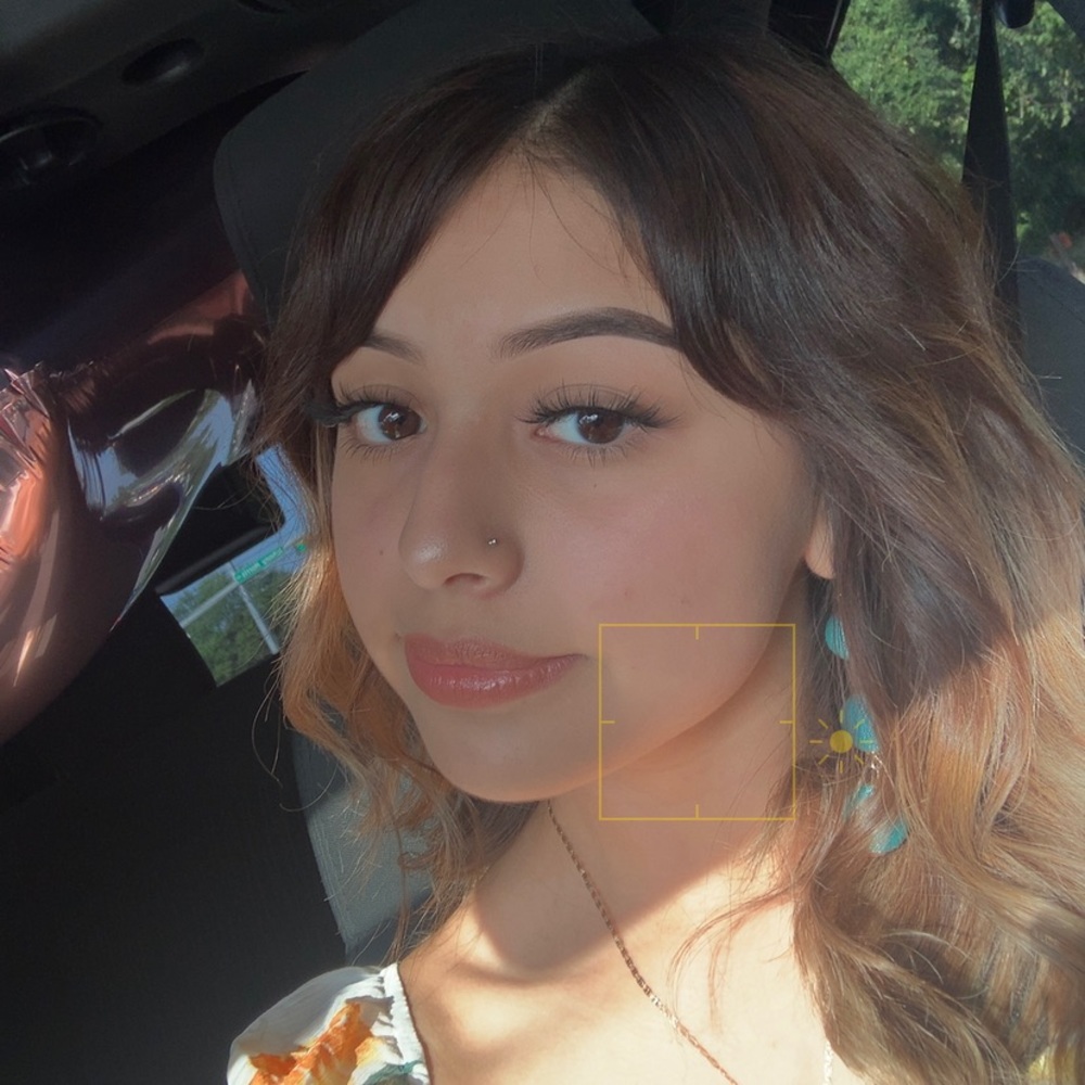 Meet your Posher, Dalila